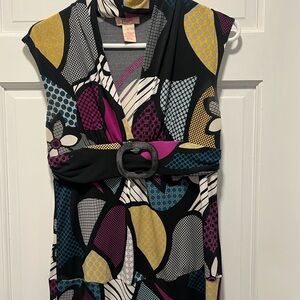 Candie's Multicolor Patterned sleeveless top.